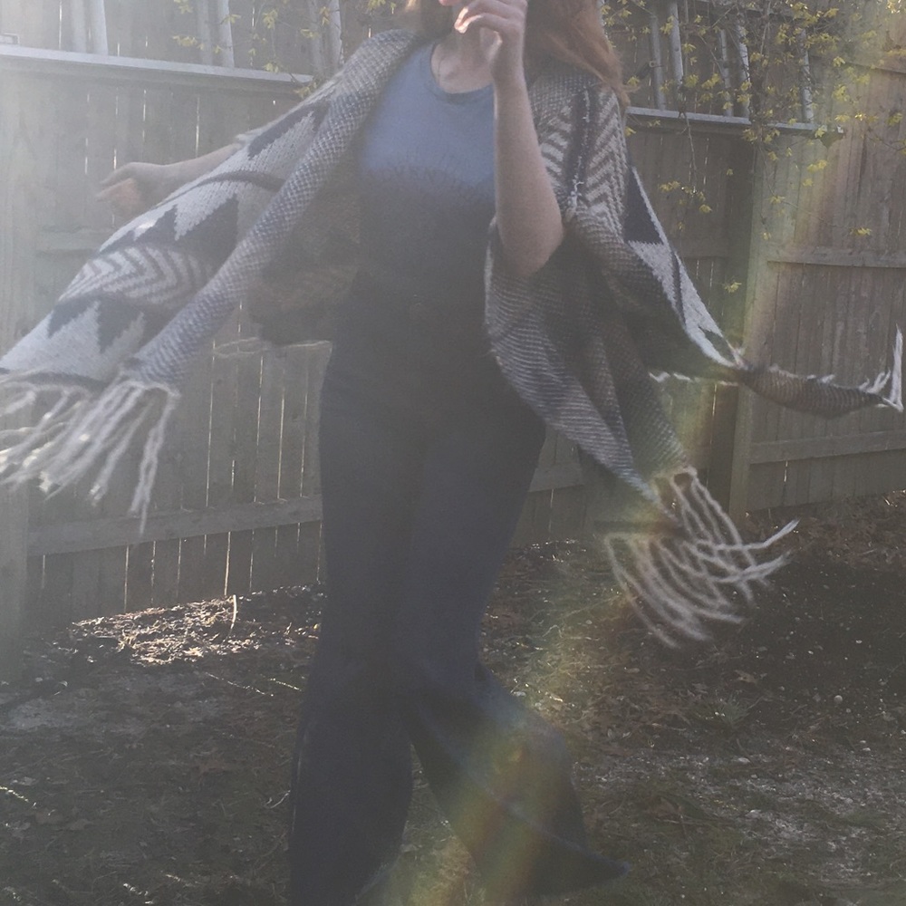 Hooded Tribal Open Front Poncho (Ruana)